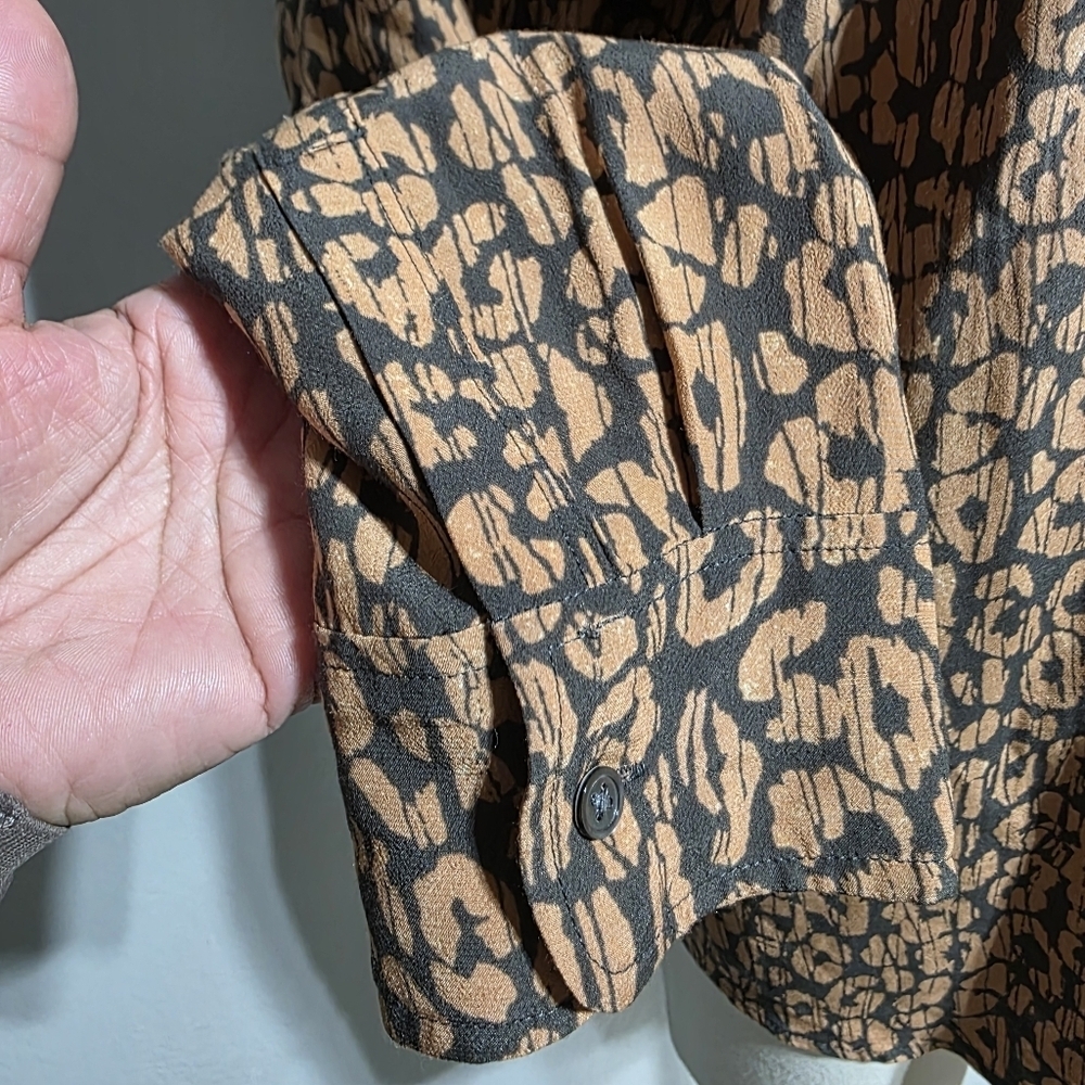 RAILS REBEL SHIRT - BATIK CHEETAH SZ XL - Picture 6 of 15